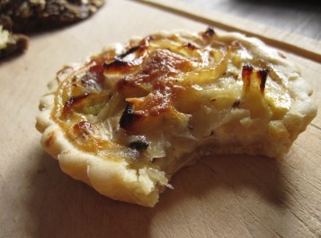 Tiroler Zwiebelquiche